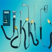 煤溫度計是一種袖珍數字溫度計，由干電池供電。
